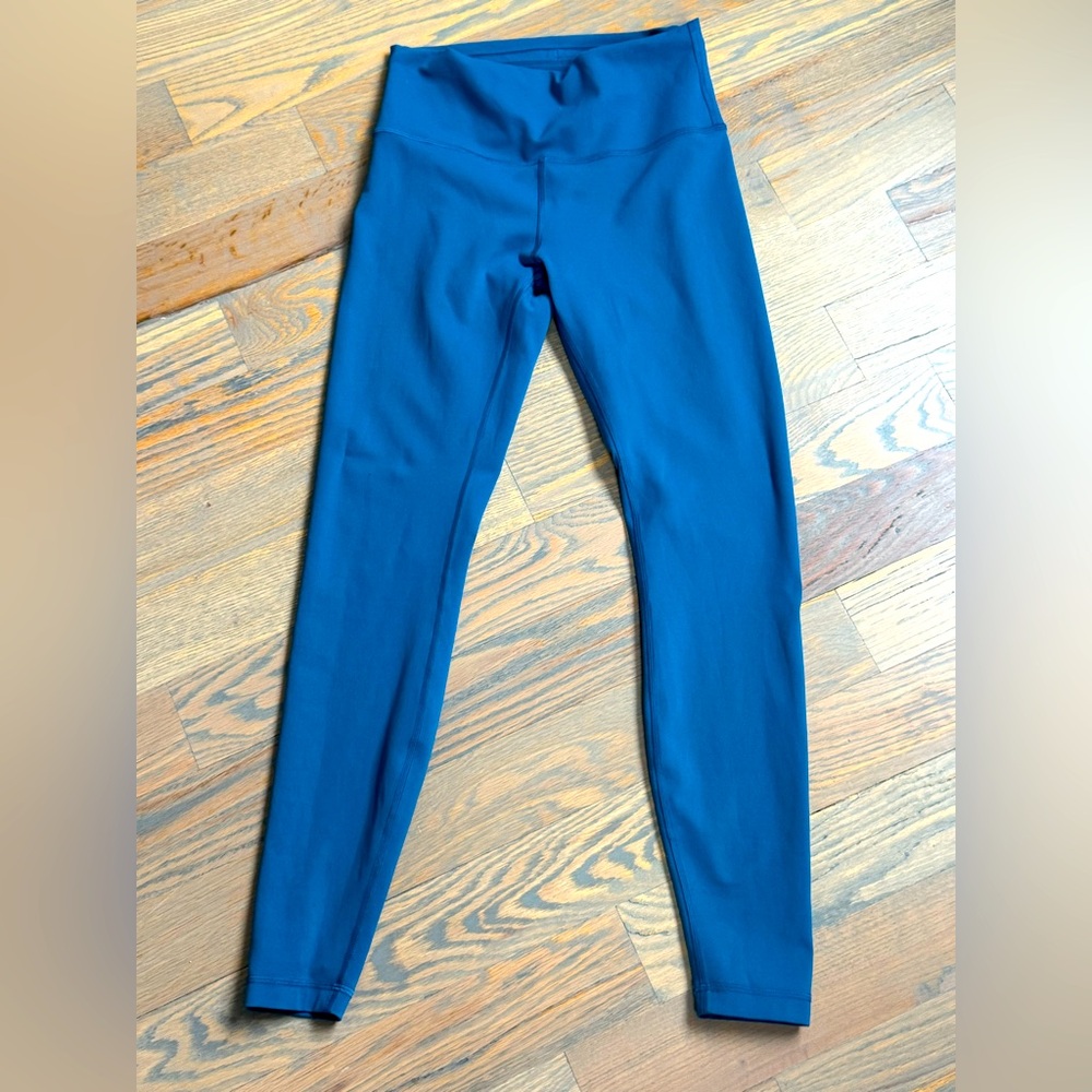 Lululemon leggings size 8
